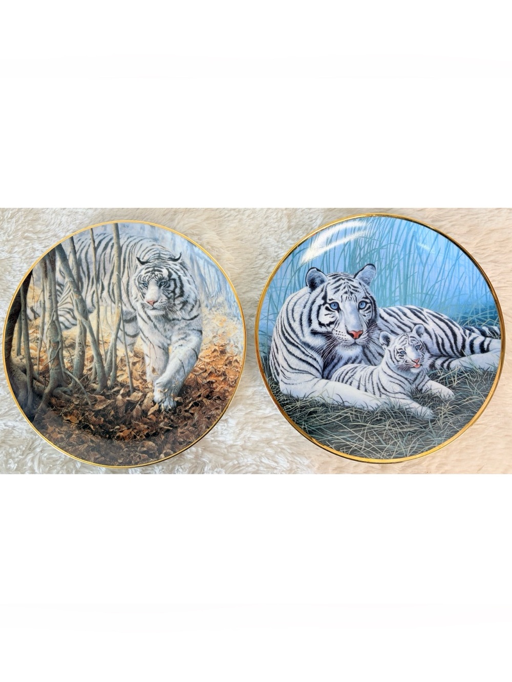 (2) White Tigers Numbered Collector Plates